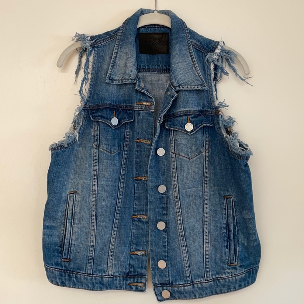 NWOT Blank NYC denim vest Sz M
